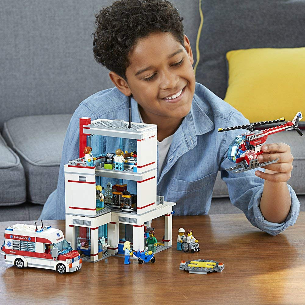 LEGO City - Hospital | Loja da Criança