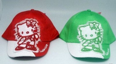 Boné Hello Kitty inteira