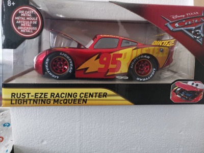 Carro Die Cast Metal Rust-eze Faísca McQueen Cars 3