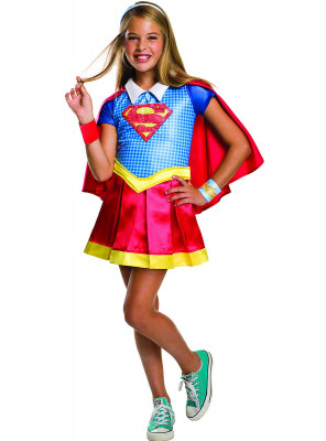 Fato Super Girl DC Comics