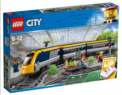 Lego City Trains 60197 - Comboio de Passageiros