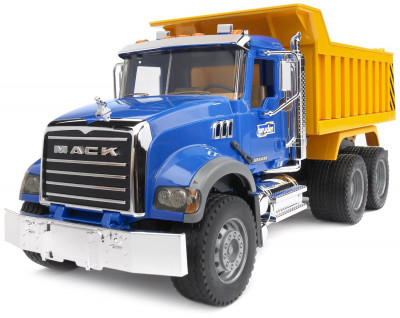 MACK Granite Camião Bruder