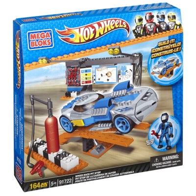 Mega Hot Wheels Pit Stop