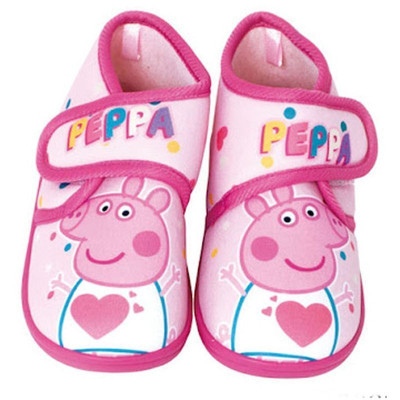 Pantufa Bota Porquinha Peppa Hearts