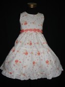 Vestido de verão branco e laranja